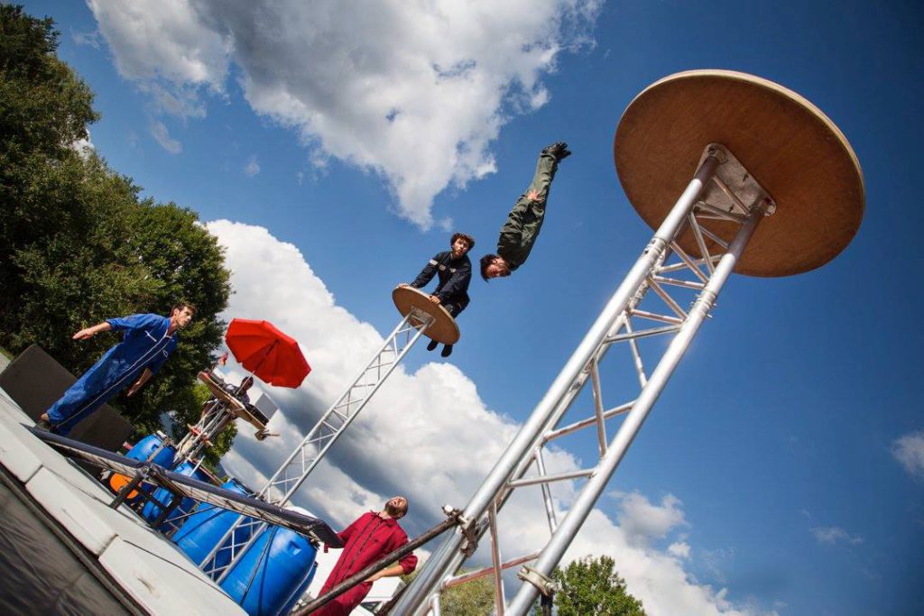 Cirque La Compagnie
